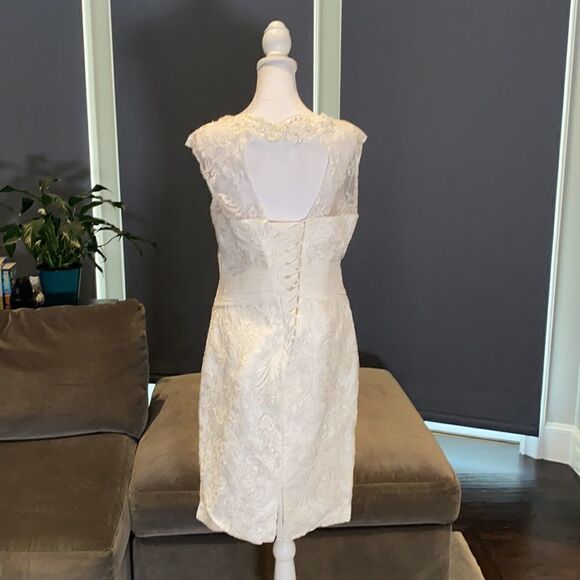 Women’s Ivory Dress & Matching Chiffon Jacket with beautiful detail Size L**READ - Picture 7 of 15